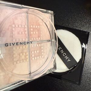 Givenchy Prisme Libre Loose Powder in Voile Rosé